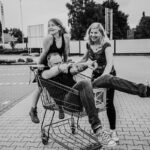 Familienshooting am Supermarkt