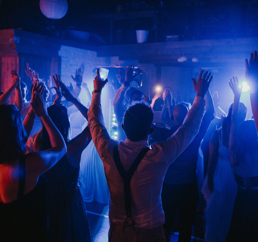 Zwischen Standesamt, Kirche und Party bei Meutstege